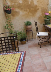 arles