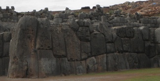 sacsayhuaman
